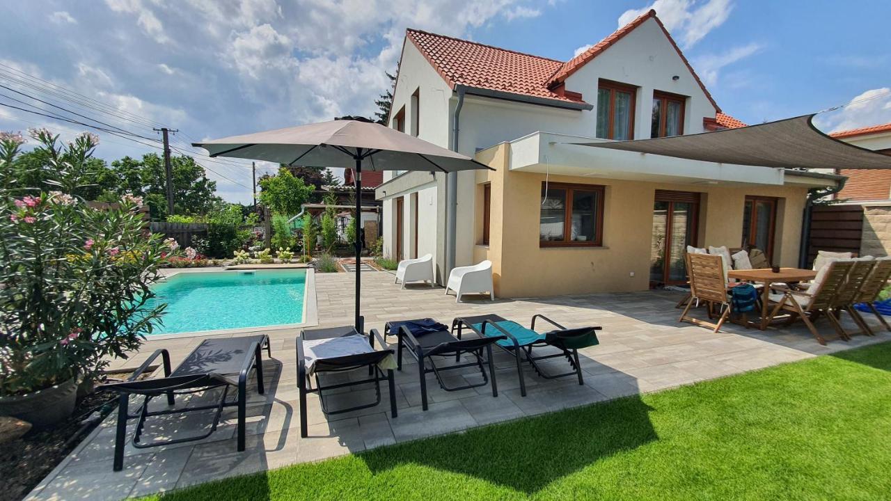 Velence Lakeside Pool House 외부 사진