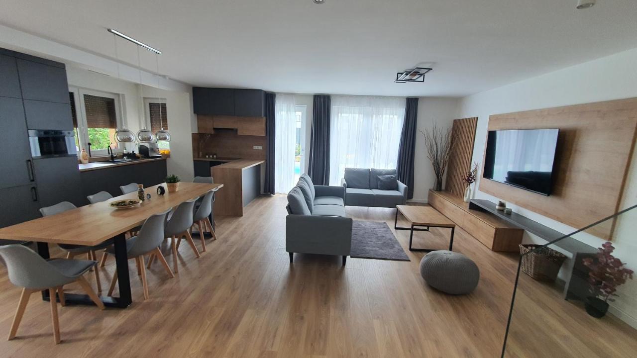 Velence Lakeside Pool House 외부 사진